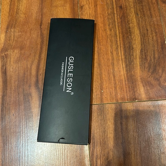 Men tie - Picture 1 of 3